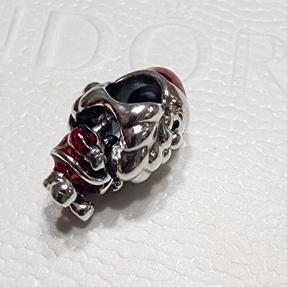 Pandora Playful Santa Charm - Picture 9 of 10